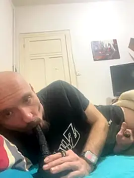 Snapshot of branleurbidu90 chatting on 12.14.25 branleurbidu90 online show from 12.14.25