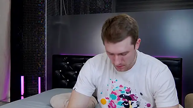 EthanPinkman online show from 09.16.25