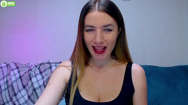 Sweet   Amelia online show from 10.10.25