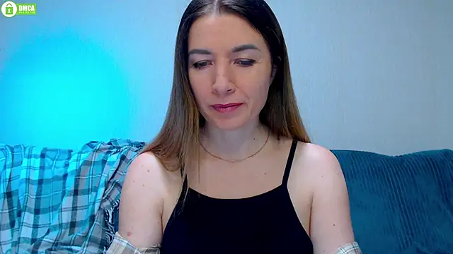 Snapshot of Sweet___Amelia chatting on 10.28.25 Sweet Amelia online show from 10.28.25