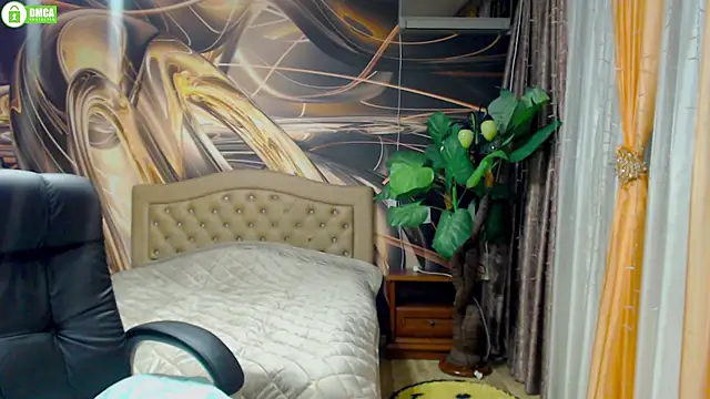 Snapshot of Sweet___Amelia chatting on 12.15.25 Sweet Amelia online show from 12.15.25