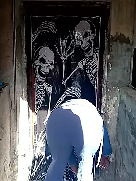 AmazonianMistress online show from 10.02.25