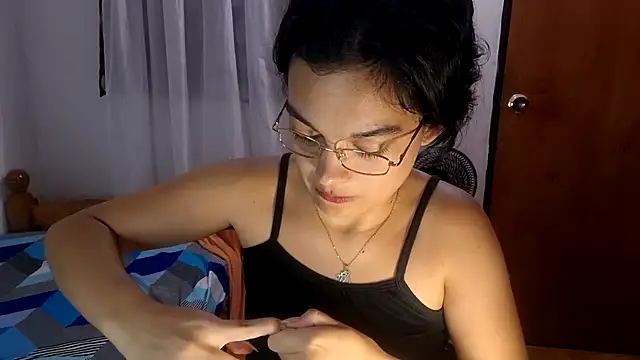 littlemelii online show from 07.17.26