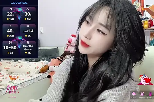 LLisa  online show from 01.03.25