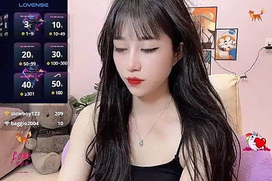  LLisa  online show from 03.20.25