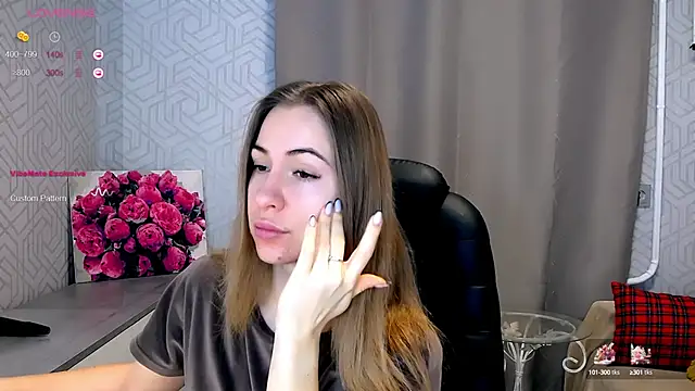 Naughty  Megan online show from 02.06.25