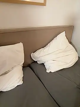 Alisa-Marie online show from 11.14.25