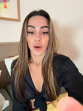 Alisa-Marie online show from 11.15.25