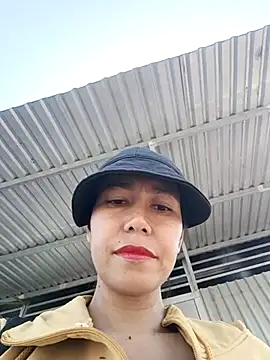 2HotAsain4u online show from 02.28.25