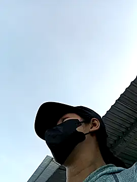 2HotAsain4u online show from 11.23.25