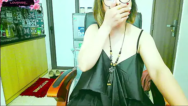 Miu-Le online show from 10.01.25