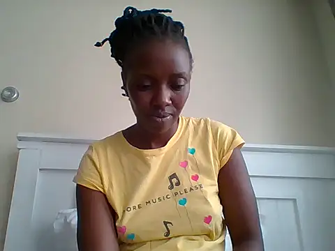 Snapshot of sexy_darleen23 chatting on 01.28.25 sexy darleen23 online show from 01.28.25