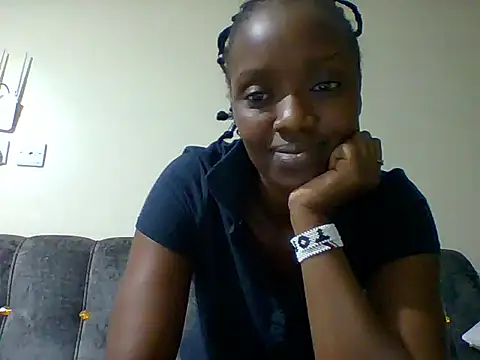 Snapshot of sexy_darleen23 chatting on 02.15.25 sexy darleen23 online show from 02.15.25