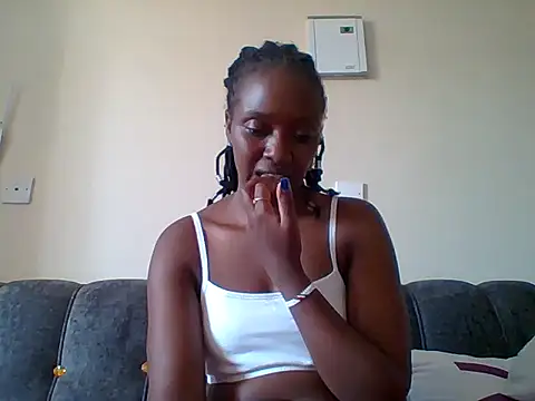 Snapshot of sexy_darleen23 chatting on 02.21.25 sexy darleen23 online show from 02.21.25