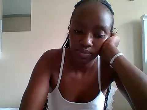 Snapshot of sexy_darleen23 chatting on 03.12.25 sexy darleen23 online show from 03.12.25