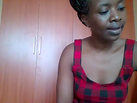 Snapshot of sexy_darleen23 chatting on 09.12.25 sexy darleen23 online show from 09.12.25