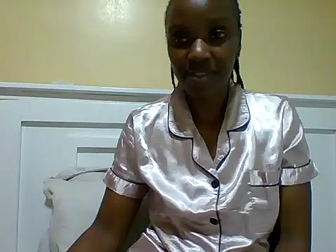 Snapshot of sexy_darleen23 chatting on 09.16.25 sexy darleen23 online show from 09.16.25