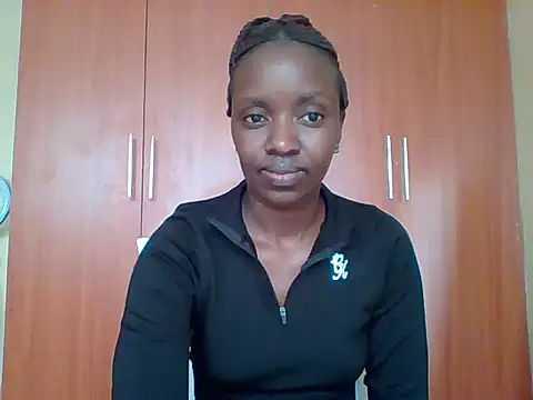 Snapshot of sexy_darleen23 chatting on 10.24.25 sexy darleen23 online show from 10.24.25