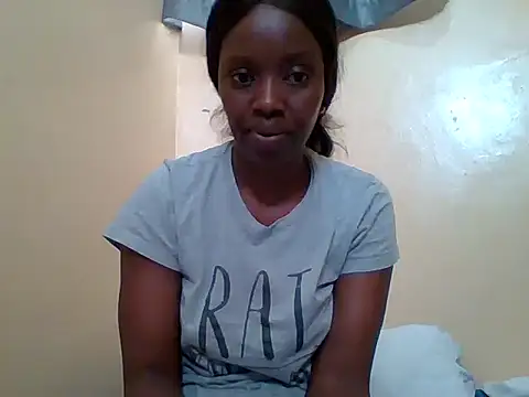 Snapshot of sexy_darleen23 chatting on 11.22.25 sexy darleen23 online show from 11.22.25