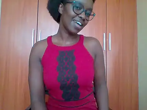 Snapshot of sexy_darleen23 chatting on 05.04.26 sexy darleen23 online show from 05.04.26