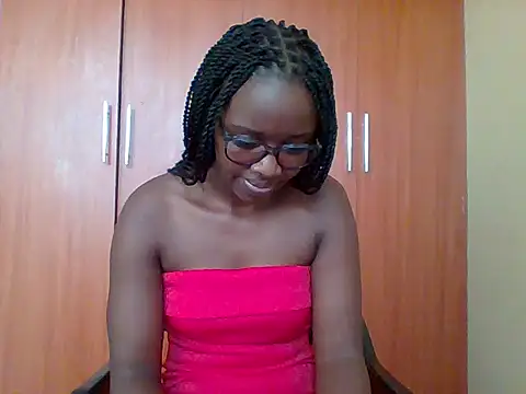 Snapshot of sexy_darleen23 chatting on 05.08.26 sexy darleen23 online show from 05.08.26