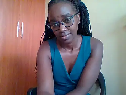 Snapshot of sexy_darleen23 chatting on 05.10.26 sexy darleen23 online show from 05.10.26