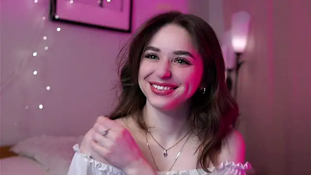 EstherMitchel online show from 03.01.25