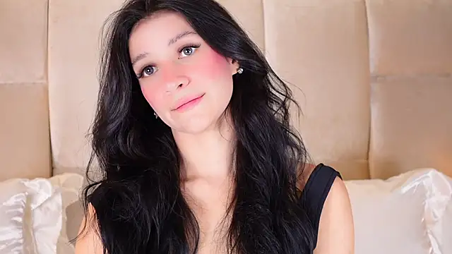 KiraKayleigh1 online show from 09.13.25