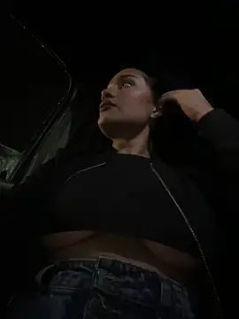 Riana Kean online show from 12.12.24