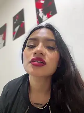 Riana Kean online show from 12.18.24