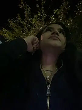 Riana Kean online show from 12.22.24