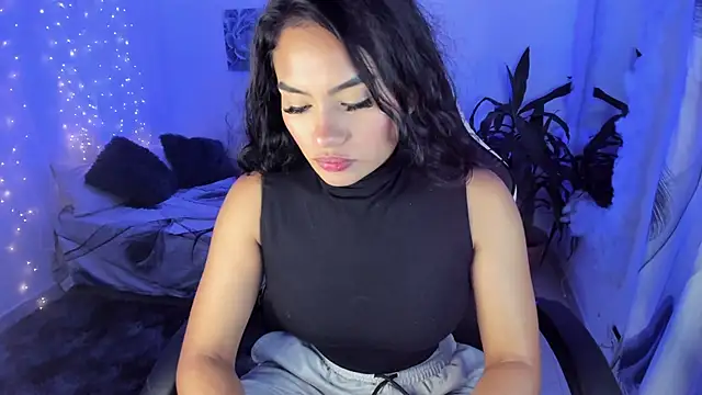 Riana Kean online show from 09.09.25