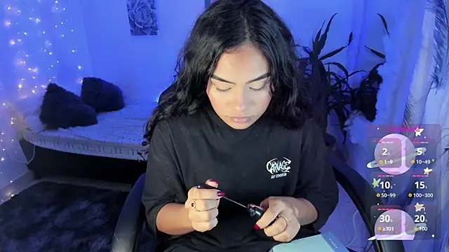 Riana Kean online show from 10.07.25