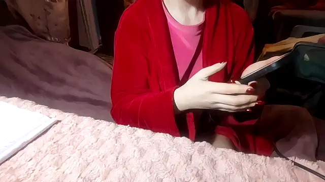  Kitti  online show from 02.15.26