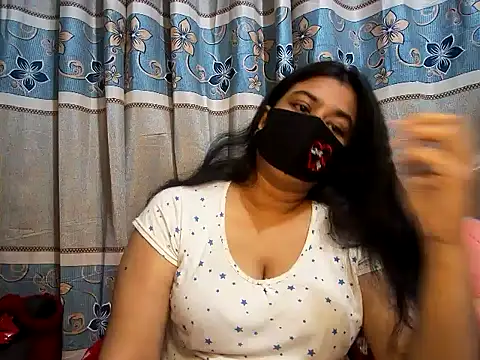 Snapshot of A-sweetgirl chatting on 01.25.25 A-sweetgirl online show from 01.25.25