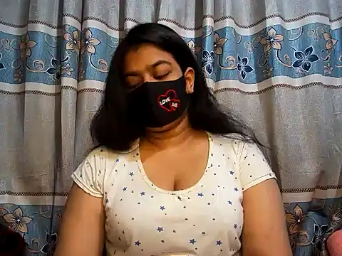 Snapshot of A-sweetgirl chatting on 01.25.25 A-sweetgirl online show from 01.25.25
