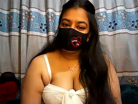 Snapshot of A-sweetgirl chatting on 01.28.25 A-sweetgirl online show from 01.28.25
