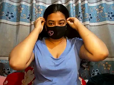 Snapshot of A-sweetgirl chatting on 03.19.25 A-sweetgirl online show from 03.19.25