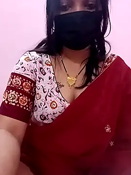 Snapshot of Beauty-khan chatting on 01.15.25 Beauty-khan online show from 01.15.25