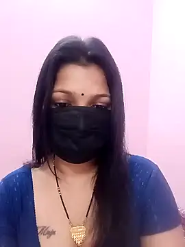 Snapshot of Beauty-khan chatting on 02.01.25 Beauty-khan online show from 02.01.25