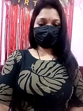 Snapshot of Beauty-khan chatting on 02.02.25 Beauty-khan online show from 02.02.25