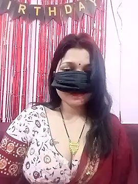 Snapshot of Beauty-khan chatting on 02.04.25 Beauty-khan online show from 02.04.25