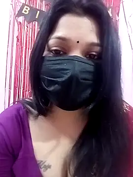 Snapshot of Beauty-khan chatting on 02.08.25 Beauty-khan online show from 02.08.25