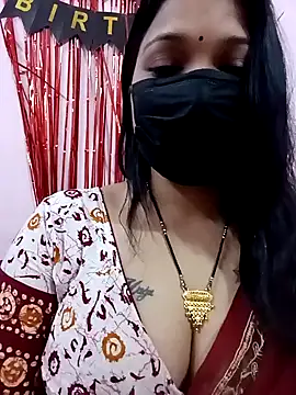 Snapshot of Beauty-khan chatting on 02.12.25 Beauty-khan online show from 02.12.25