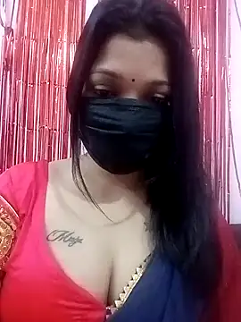 Snapshot of Beauty-khan chatting on 02.14.25 Beauty-khan online show from 02.14.25