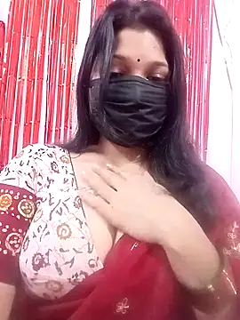 Snapshot of Beauty-khan chatting on 02.21.25 Beauty-khan online show from 02.21.25