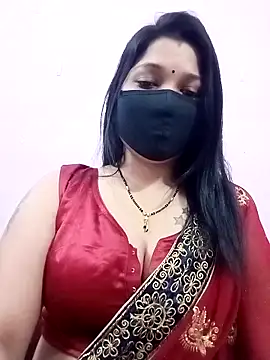 Snapshot of Beauty-khan chatting on 03.06.25 Beauty-khan online show from 03.06.25