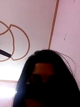 Snapshot of Beauty-khan chatting on 03.07.25 Beauty-khan online show from 03.07.25