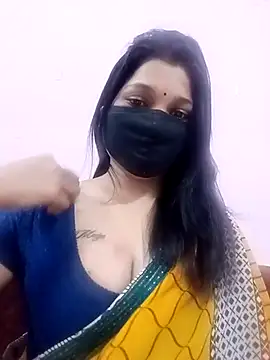 Snapshot of Beauty-khan chatting on 03.08.25 Beauty-khan online show from 03.08.25