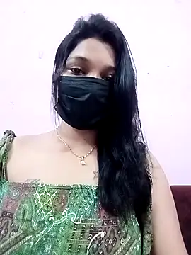 Snapshot of Beauty-khan chatting on 03.13.25 Beauty-khan online show from 03.13.25